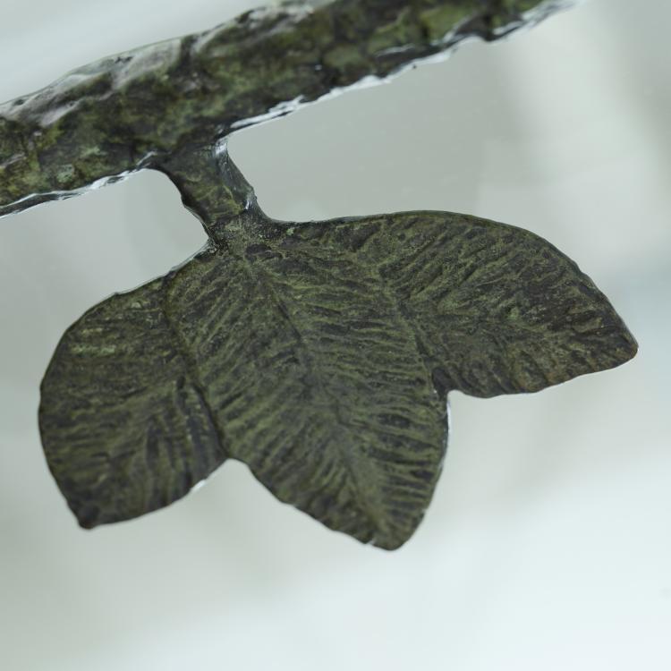 Bild 10 zu Objekt, Beistelltisch 'Table feuilles aux piafs et aux grenouilles', um 1980, Diego Giacometti (im Stile von), 173B 524