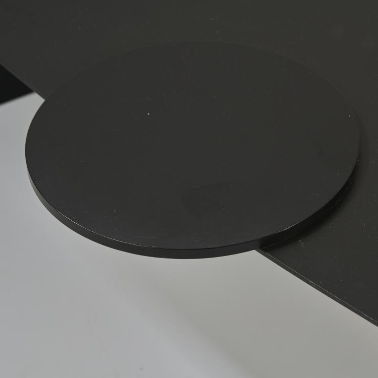 Bild 3 zu Objekt, Beistelltisch / Bank 'Agathe', 1980er Jahre, Gilles Derain, Lumen Center, Mailand, 172A 215