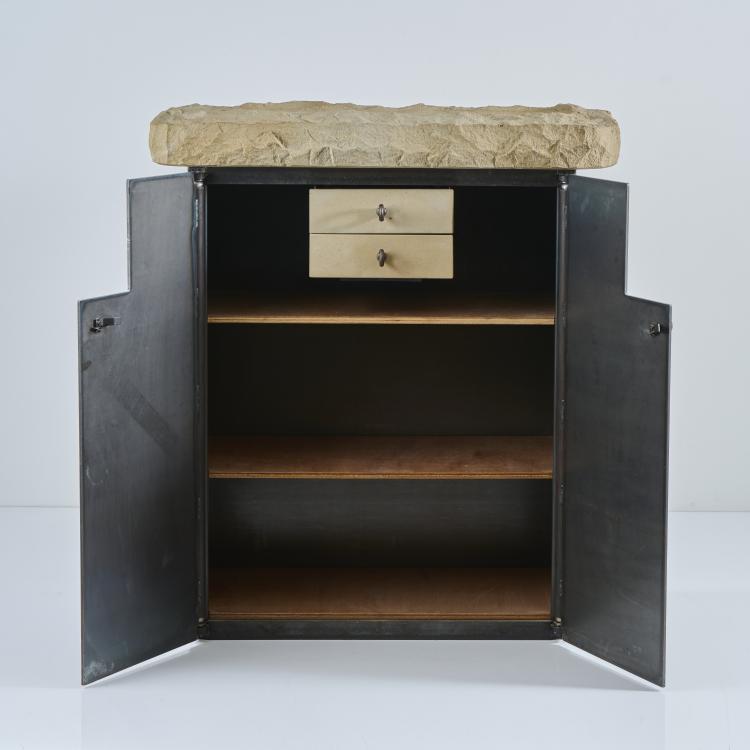 Bild 5 zu Objekt, 'Chest of drawers' / 'Water lily cabinet', 1987, Wolfgang Laubersheimer, Pentagon, K&ouml;ln, 172A 196