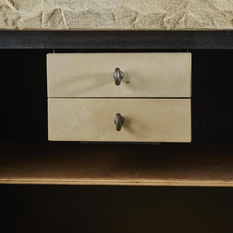 Bild 9 zu Objekt, 'Chest of drawers' / 'Water lily cabinet', 1987, Wolfgang Laubersheimer, Pentagon, K&ouml;ln, 172A 196