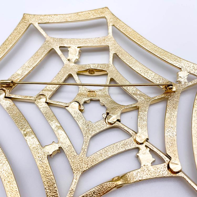Bild 1 zu Objekt, Vintage cob web brooch, Lang, Pierre, 172E 849