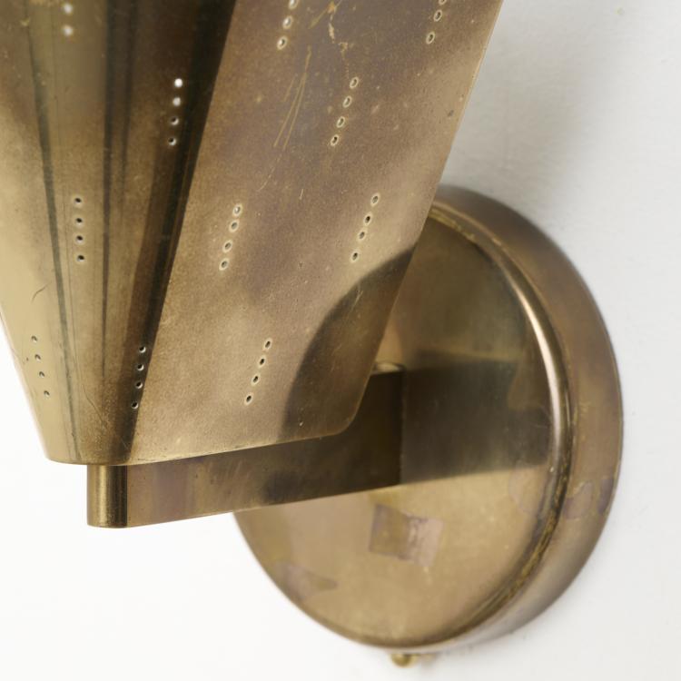 Bild 6 zu Objekt, Two wall lights '9414', 1950s, Paavo Tynell, Idman Oy, Vilhonvuorenkatu, 172B 302