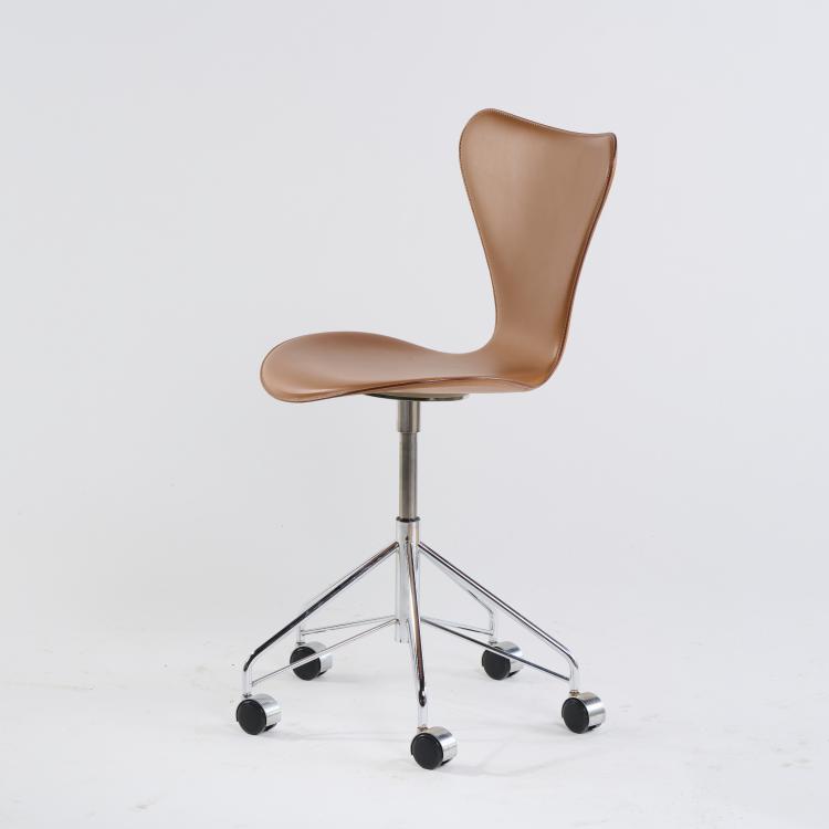 Bild 3 zu Objekt, Arbeitsstuhl '3117', 1955, Arne Jacobsen, Hansen, Fritz, Kopenhagen, 173B 452