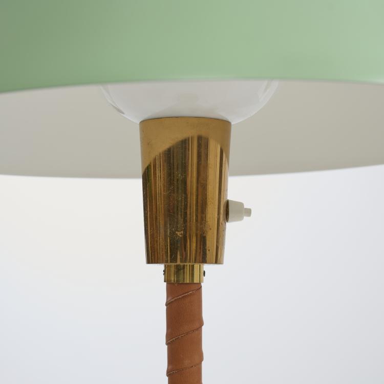 Bild 5 zu Objekt, Zwei Tischleuchten 'Senator', 1940er Jahre, Lisa Johansson-Pape, Stockmann Orno Oy, Kerava., 172B 271