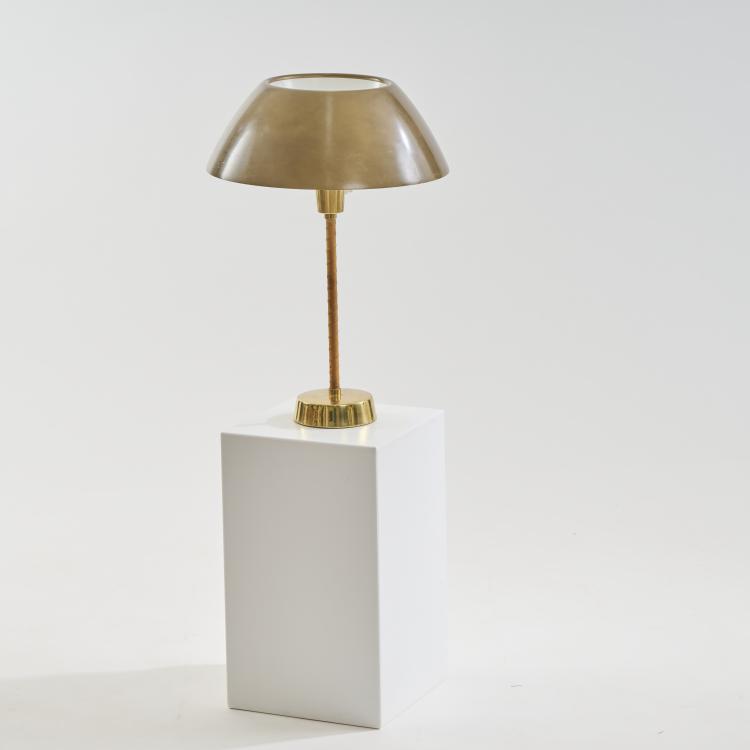 Hauptbild zu Objekt, 'Senator' table light, 1940s, Lisa Johansson-Pape, Stockmann Orno Oy, Kerava., 172B 272