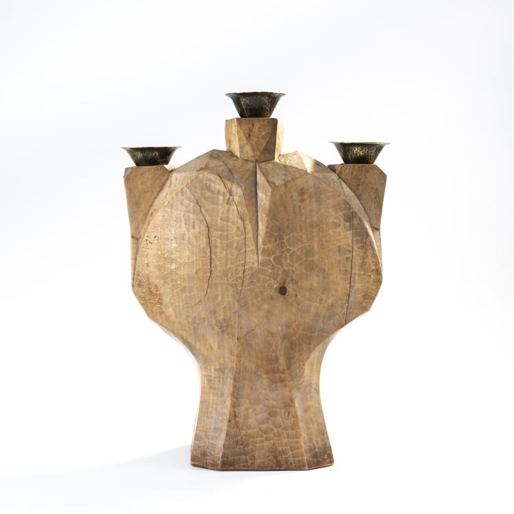 Bild 2 zu Objekt, Anthroposophischer Kerzenleuchter, 1940er Jahre, Paul Bay (Umkreis),Rudolf Steiner (Umkreis), Kunstschnitzwerkstatt Dornach (zugeschrieben/attr.), 172A 28