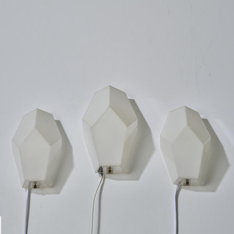 Bild 1 zu Objekt, Three anthroposophical wall lights, 1960s, Rudolf Steiner (surroundings), D&ouml;rfler, Rudolf, Dornach, 172A 31