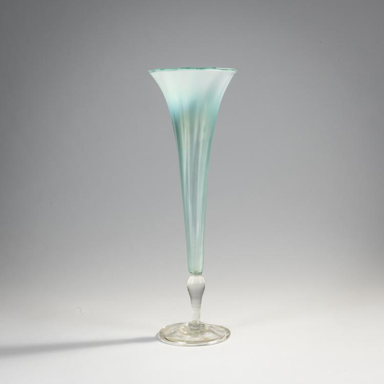 Hauptbild zu Objekt, Kelchvase, um 1893, Louis C. Tiffany, Tiffany, L. C., New York, 171A 267