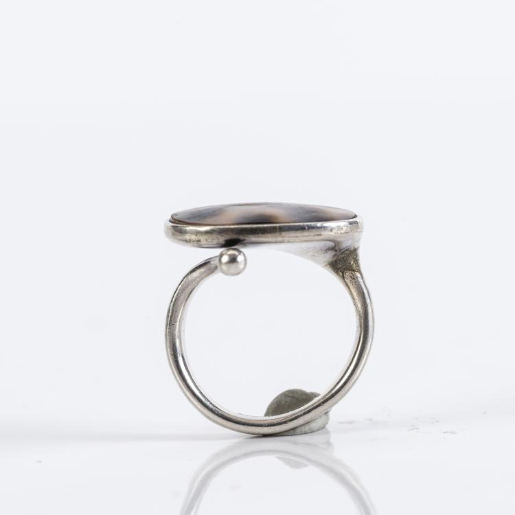 Bild 1 zu Objekt, Ring, 1950s, Torun Vivianna B&uuml;low-H&uuml;be, 172D 583