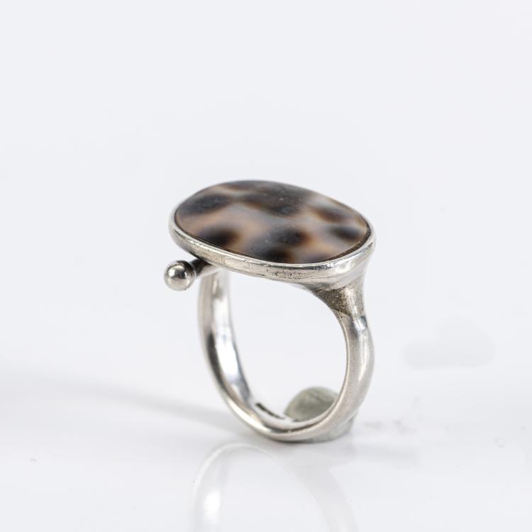 Bild 2 zu Objekt, Ring, 1950s, Torun Vivianna B&uuml;low-H&uuml;be, 172D 583