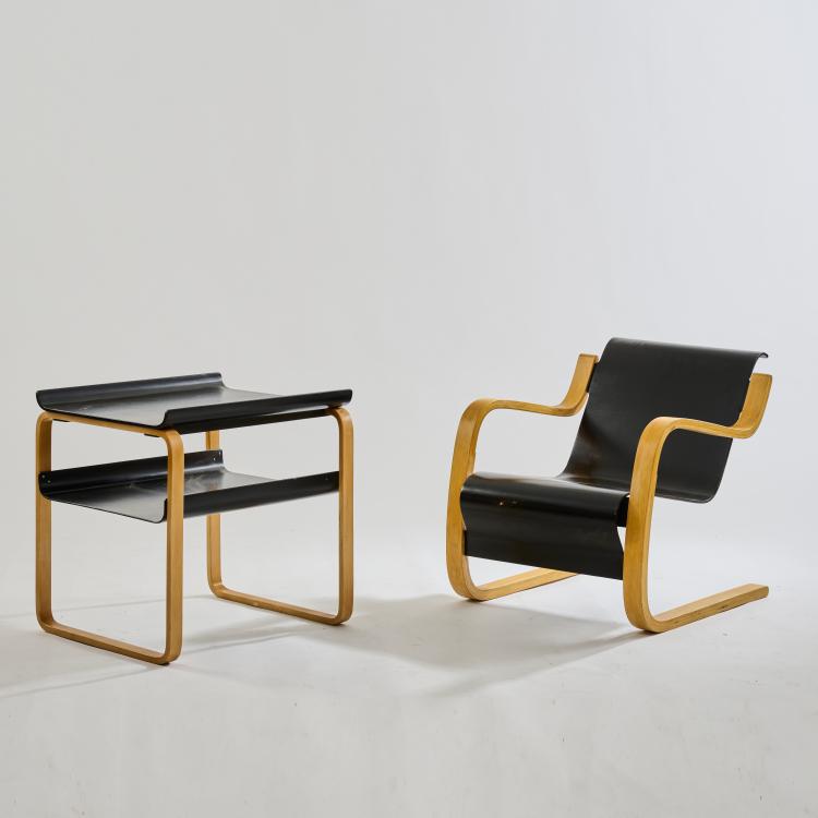 Bild 3 zu Objekt, Armlehnstuhl '42' und Beistelltisch '915', 1933, Alvar Aalto, Huonekalu-ja Rakennusty&ouml;tehdas Oy, Turku, 172B 242