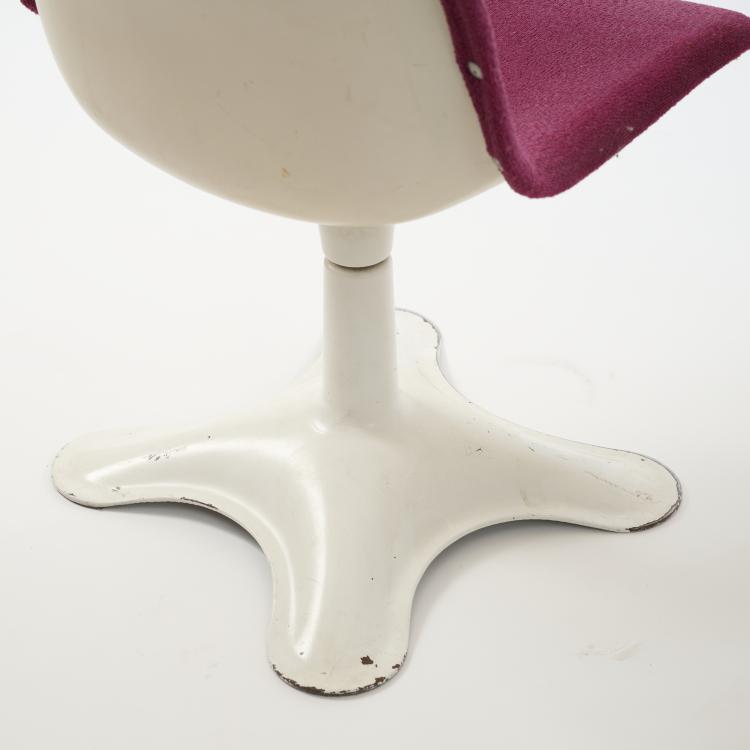 Bild 3 zu Objekt, Two chairs '415' with side table 'Saturnus', 1960s, Yrj&ouml; Kukkapuro, Haimi, Helsinki, 172B 362