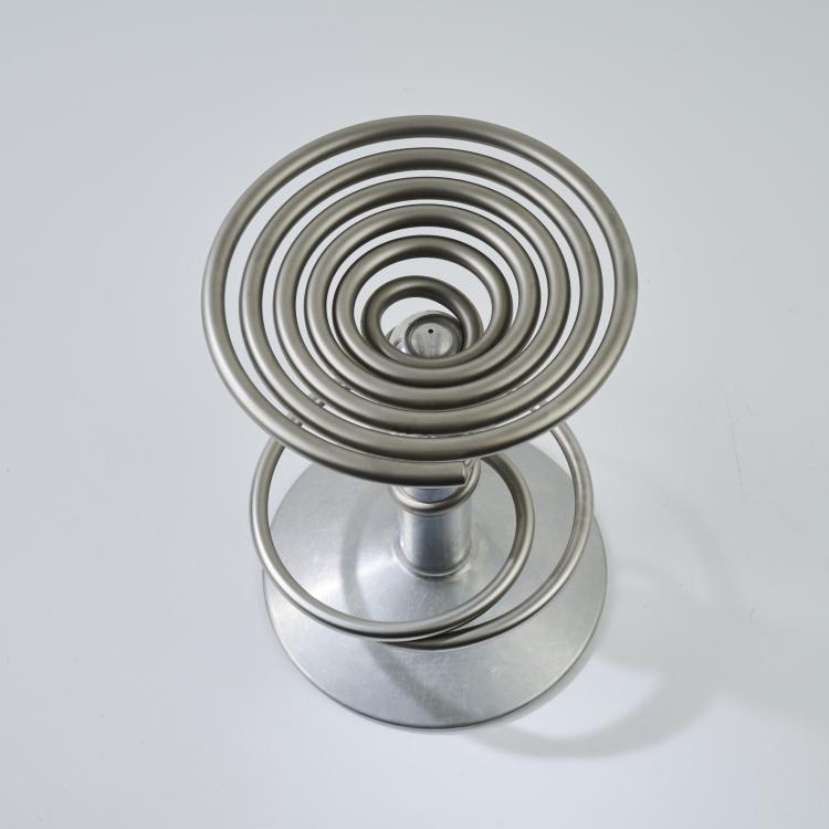 Bild 1 zu Objekt, Bar stool 'Screw', 2006, Ron Arad, Driade, Mailand, 172A 178