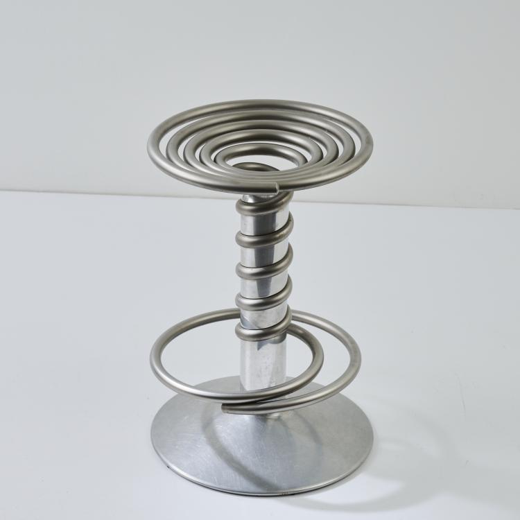 Bild 3 zu Objekt, Bar stool 'Screw', 2006, Ron Arad, Driade, Mailand, 172A 178