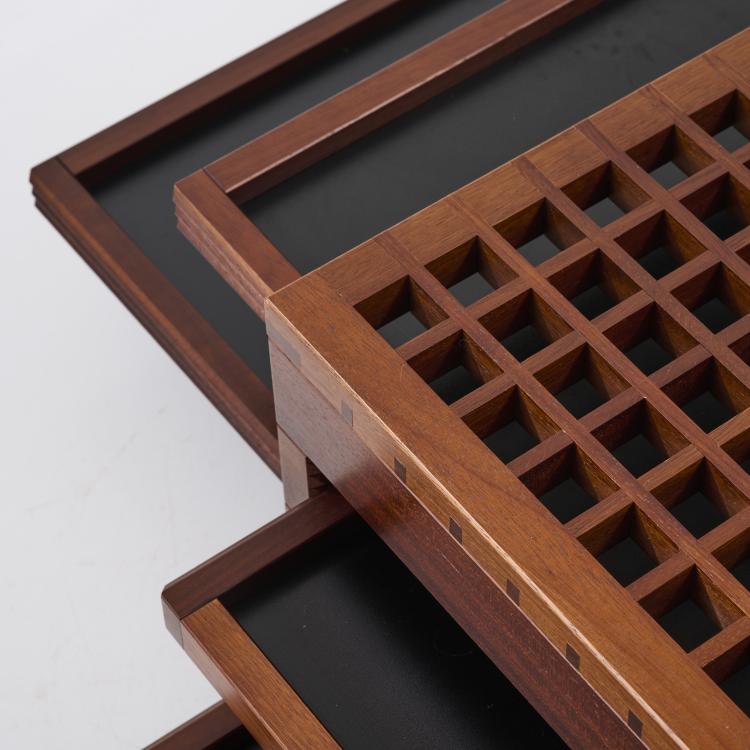 Bild 5 zu Objekt, Sofatisch 'Tetra', 1983, Bernard Vuarnesson, Bellato, Rosta, 172A 216