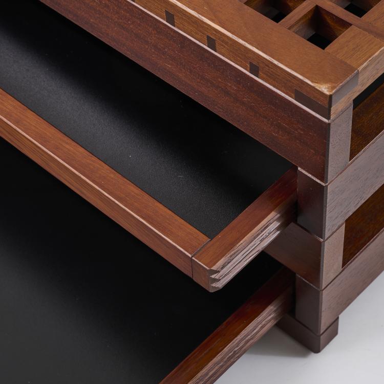 Bild 7 zu Objekt, Sofatisch 'Tetra', 1983, Bernard Vuarnesson, Bellato, Rosta, 172A 216