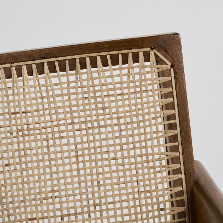 Bild 11 zu Objekt, Two armchairs 'Chandigarh' - 'PJ-SI-29-A', 1955/56, Pierre Jeanneret,Le Corbusier Charles-&Eacute;douard Jeanneret-Gris, Chandigarh, Indien, 172A 54