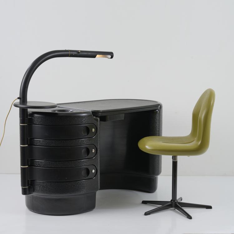 Hauptbild zu Objekt, 'Hadi' desk with chair and desk light, c. 1970, Ernest Igl, Bayer AG, Leverkusen; Hadi, Bad Salzuflen, 173B 337