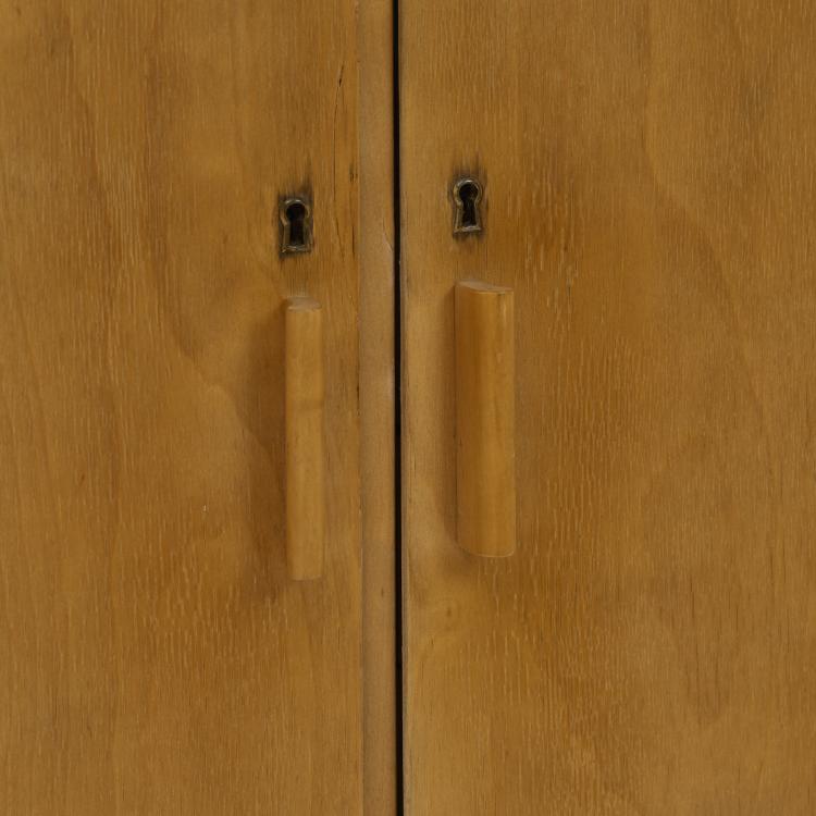 Bild 3 zu Objekt, Wardrobe 'A 820', 1930s, Alvar Aalto, Huonekalu-ja Rakennusty&ouml;tehdas Oy, Turku, 172B 234
