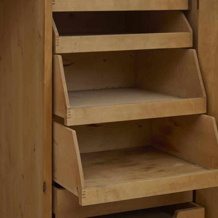 Bild 5 zu Objekt, Wardrobe 'A 820', 1930s, Alvar Aalto, Huonekalu-ja Rakennusty&ouml;tehdas Oy, Turku, 172B 234