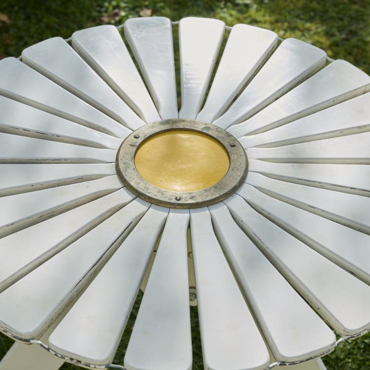 Bild 5 zu Objekt, Vier Gartenst&uuml;hle '310' und zwei Tische '330' 'Sunflower', 1938/39, Aino Aalto, Jalo-Set Ky, Noormarkku, 172B 252