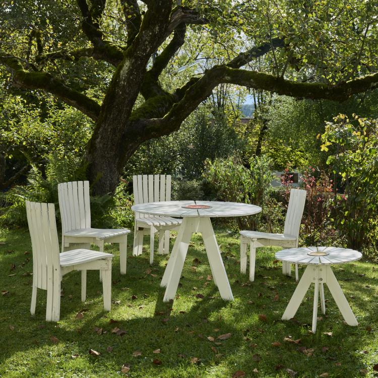 Bild 7 zu Objekt, Vier Gartenst&uuml;hle '310' und zwei Tische '330' 'Sunflower', 1938/39, Aino Aalto, Jalo-Set Ky, Noormarkku, 172B 252