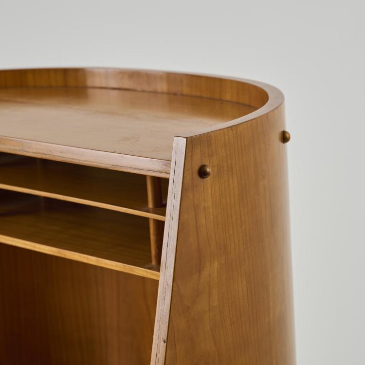 Bild 1 zu Objekt, Kleiner Sekret&auml;rschrank, um 1953, Reinhold Stotz, RMB, Rheinland, 172A 40