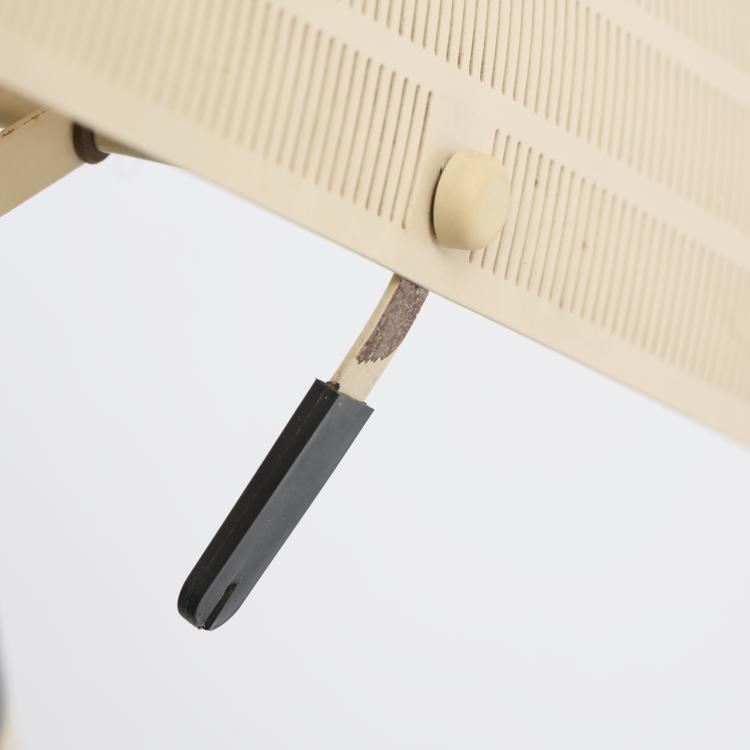 Bild 5 zu Objekt, 'Shogun' table light, 1986, Mario Botta, Artemide, Mailand, 172A 122