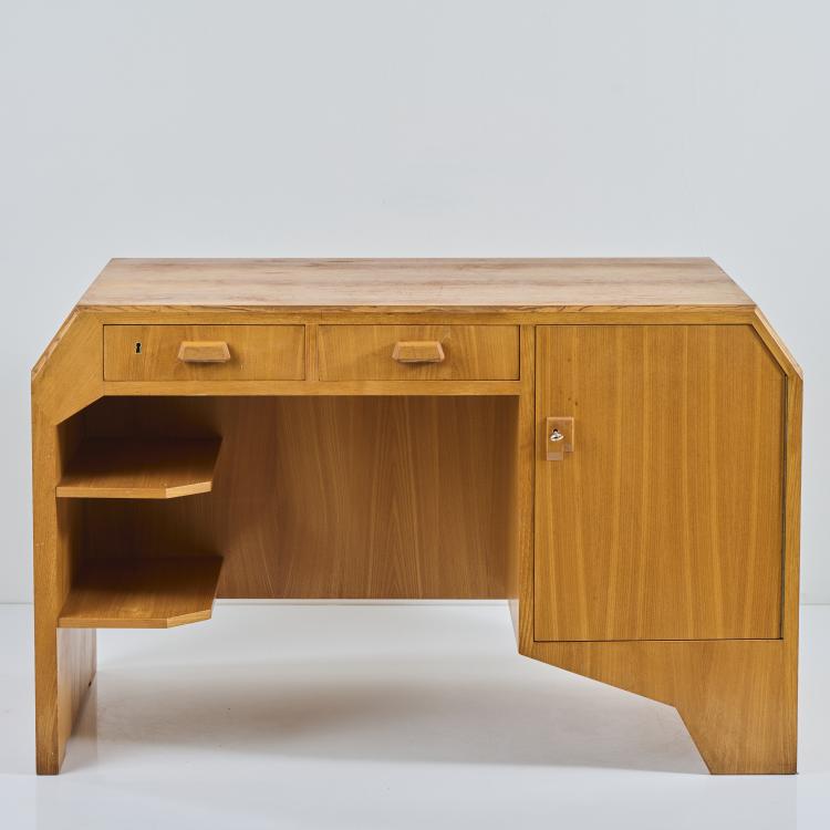 Hauptbild zu Objekt, Small anthroposophical desk, 1940s, Rex Raab (attributed), Renz, Wilhelm, B&ouml;blingen (zug./attr.), 172A 27
