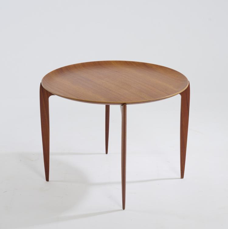 Bild 2 zu Objekt, Klapptisch mit abnehmbarem Tablett, um 1955, H. Engholm,Svend Age Willumsen, Hansen, Fritz, Allerod; Ilums Bolighus, Kopenhagen, 173B 463