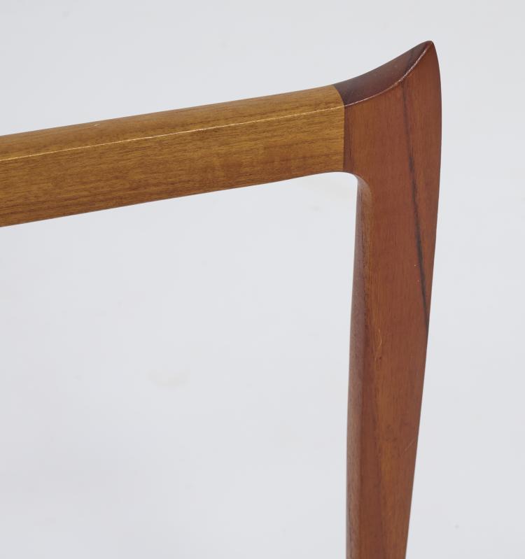 Bild 5 zu Objekt, Klapptisch mit abnehmbarem Tablett, um 1955, H. Engholm,Svend Age Willumsen, Hansen, Fritz, Allerod; Ilums Bolighus, Kopenhagen, 173B 463