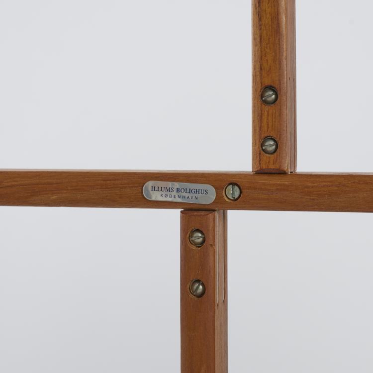 Bild 6 zu Objekt, Klapptisch mit abnehmbarem Tablett, um 1955, H. Engholm,Svend Age Willumsen, Hansen, Fritz, Allerod; Ilums Bolighus, Kopenhagen, 173B 463