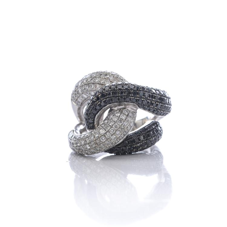 Hauptbild zu Objekt, Exceptional pav&eacute; ring, 172E 707