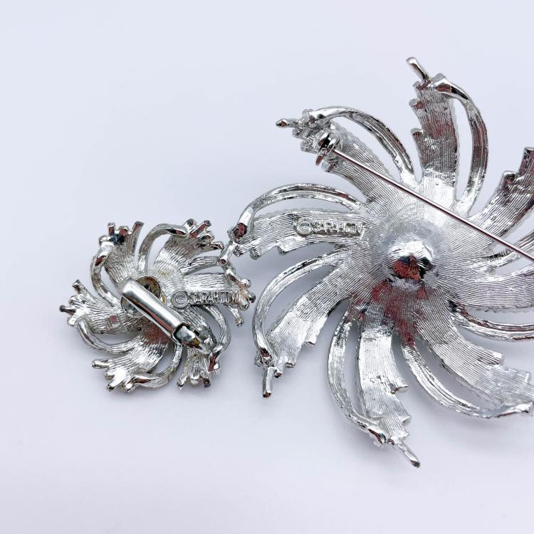 Bild 1 zu Objekt, Two-piece Vintage jewelry set, Coventry, Sarah, 172E 779