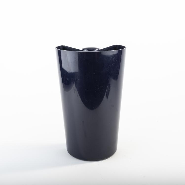 Bild 1 zu Objekt, Vasenobjekt 'Pago Pago' - '3087', 1969, Enzo Mari, Danese, Mailand, 173A 71