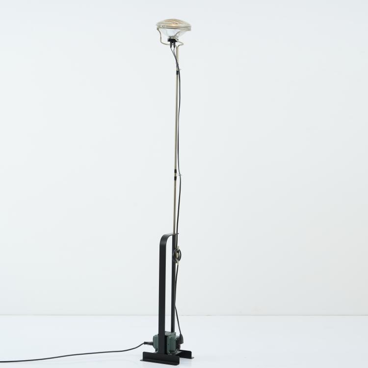 Hauptbild zu Objekt, 'Toio' floor light, 1962, Achille Castiglioni,Pier Giacomo Castiglioni, Flos, Brescia, 173A 127