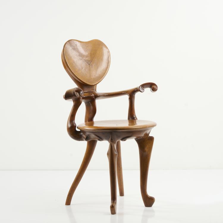 Hauptbild zu Objekt, Armchair 'Casa Calvet', 1902, Antoni Gaud&iacute; (after), Bd, Barcelona; Gauhaus (zugeschrieben / attributed), 173B 354