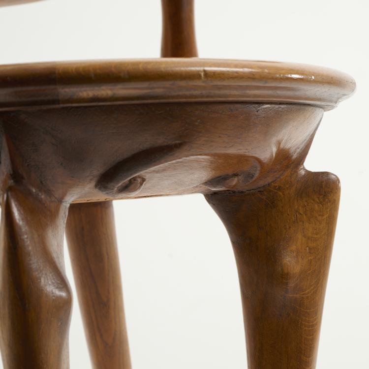 Bild 12 zu Objekt, Armchair 'Casa Calvet', 1902, Antoni Gaud&iacute; (after), Bd, Barcelona; Gauhaus (zugeschrieben / attributed), 173B 354