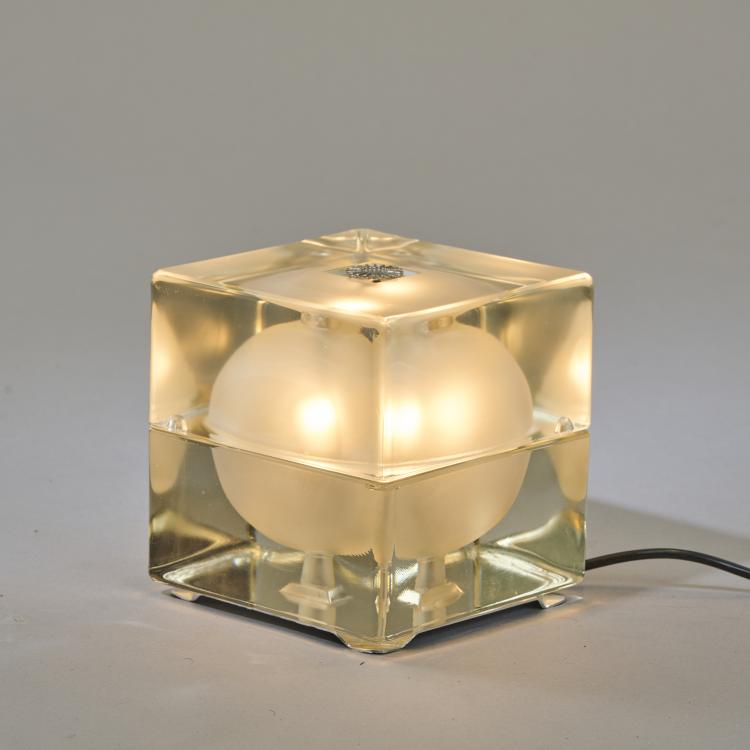 Bild 2 zu Objekt, 'Cubosfera' table light, 1968, Alessandro Mendini, Fidenza Vetraria, Italien / Italy, 173A 153