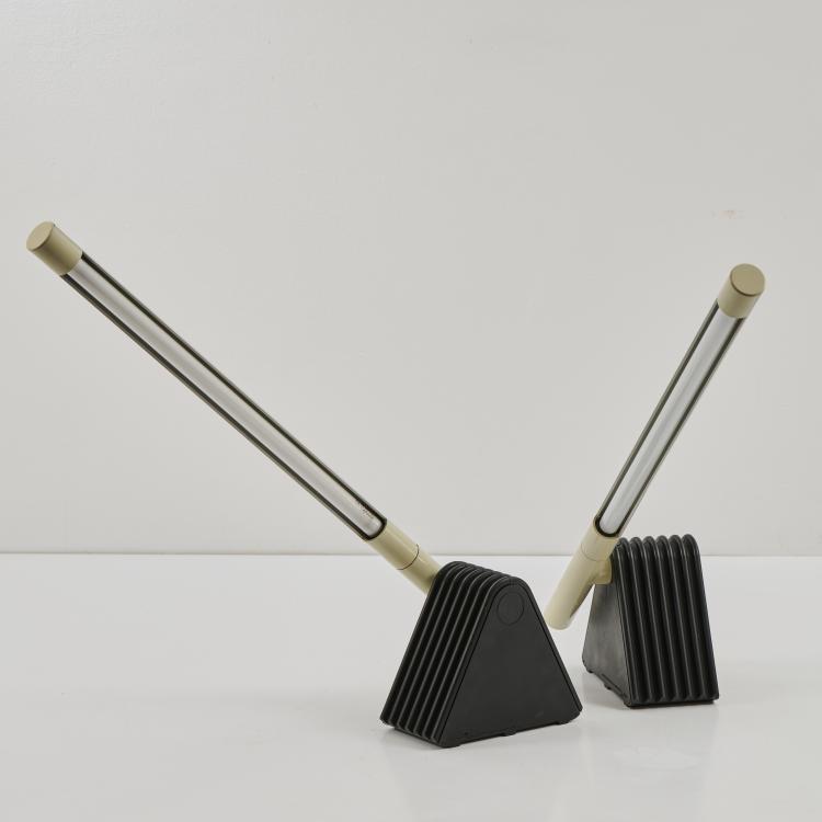 Bild 1 zu Objekt, Two wall/ceiling lights 'Flu', 1980, Rodolfo Bonetto, Luci Illuminazione, Cinisello, 173A 243
