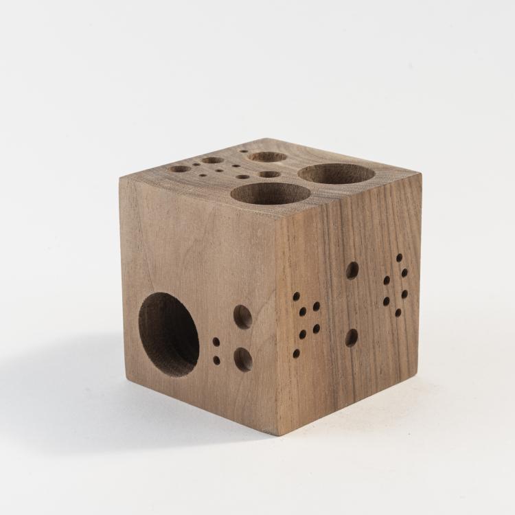 Hauptbild zu Objekt, Sculpture 'Cubo ha sei facce', 1959-63, Enzo Mari, Danese, Mailand, 173A 69