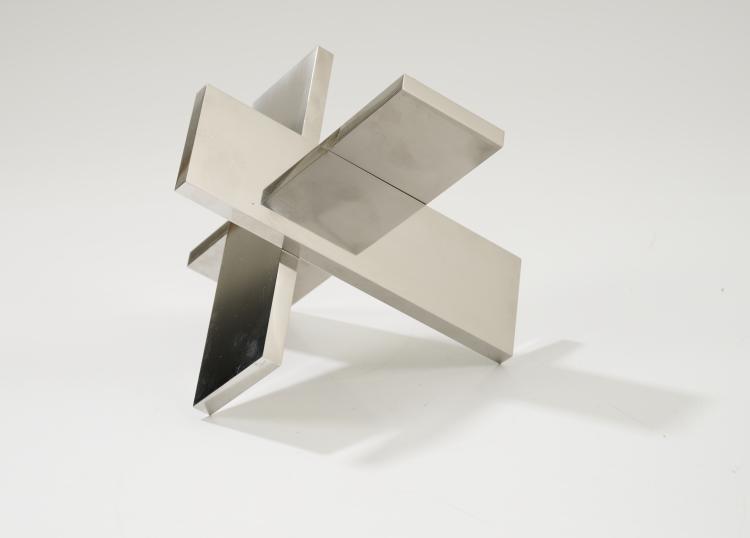 Bild 1 zu Objekt, Skulptur 'Konstruktion aus drei gleichen Platten', 1979, Max Bill, 173D 856