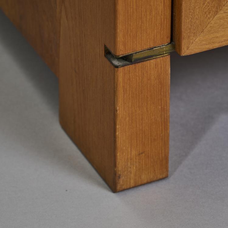 Bild 4 zu Objekt, Anrichte 'R08', 1960er Jahre, Pierre Chapo, Chapo Gordes SA, Gordes, 173B 498