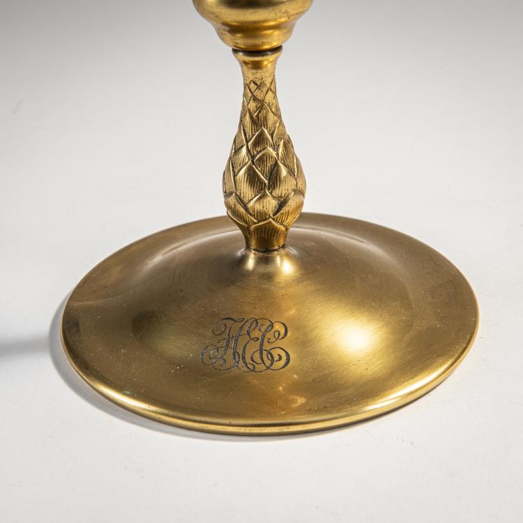Bild 2 zu Objekt, Kelchvase mit Bronzefu&szlig;, um 1906, Louis C. Tiffany, Tiffany, L. C., New York, 174A 257