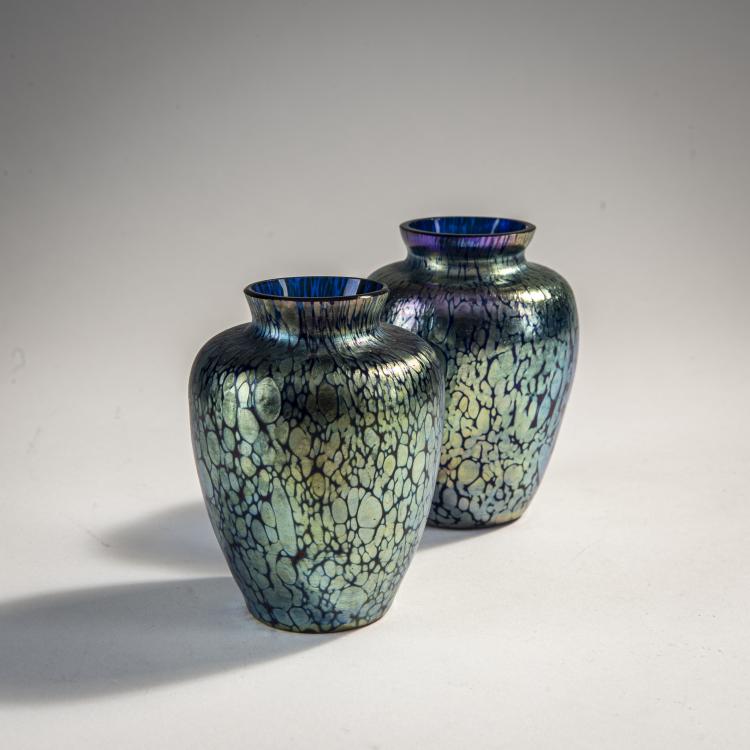 Hauptbild zu Objekt, Two 'Papillon' vases, c. 1899, L&ouml;tz Wwe., Klosterm&uuml;hle, 174A 207