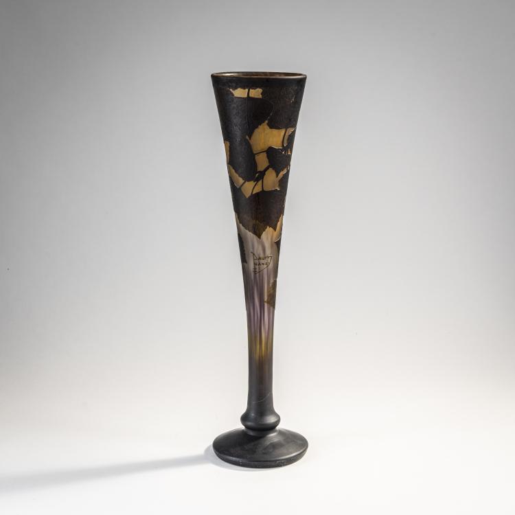 Bild 1 zu Objekt, Vase 'Tilleul', um 1910, Nancy Daum Fr&egrave;res, Daum Fr&egrave;res, Nancy, 174A 76