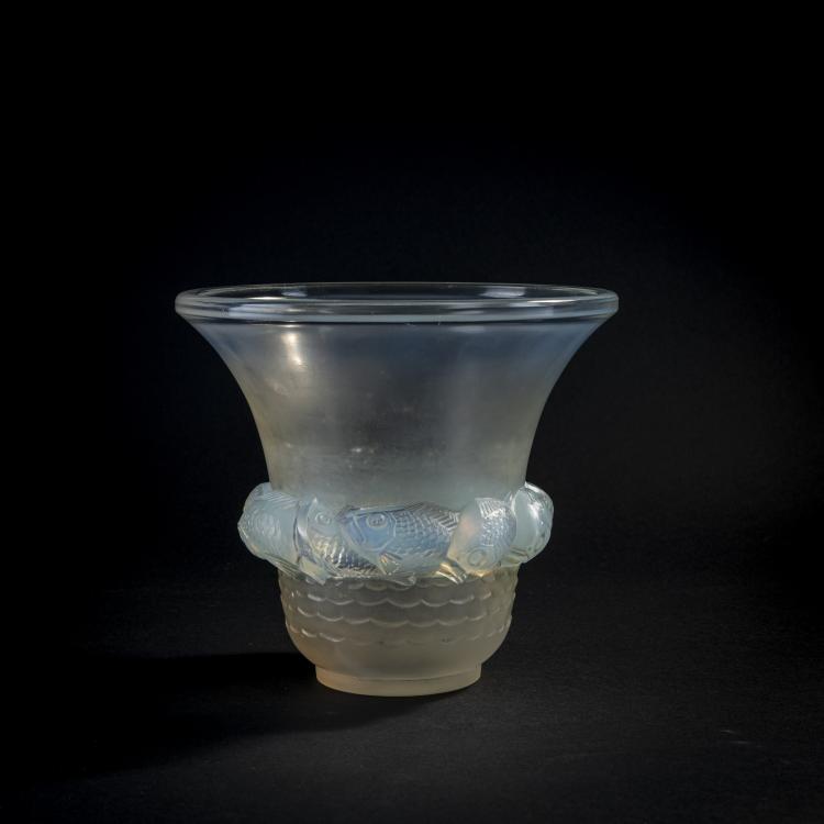Hauptbild zu Objekt, Vase 'Piriac', 1930, Ren&eacute; Lalique, Lalique, Ren&eacute;, Wingen-sur-Moder, 174A 161
