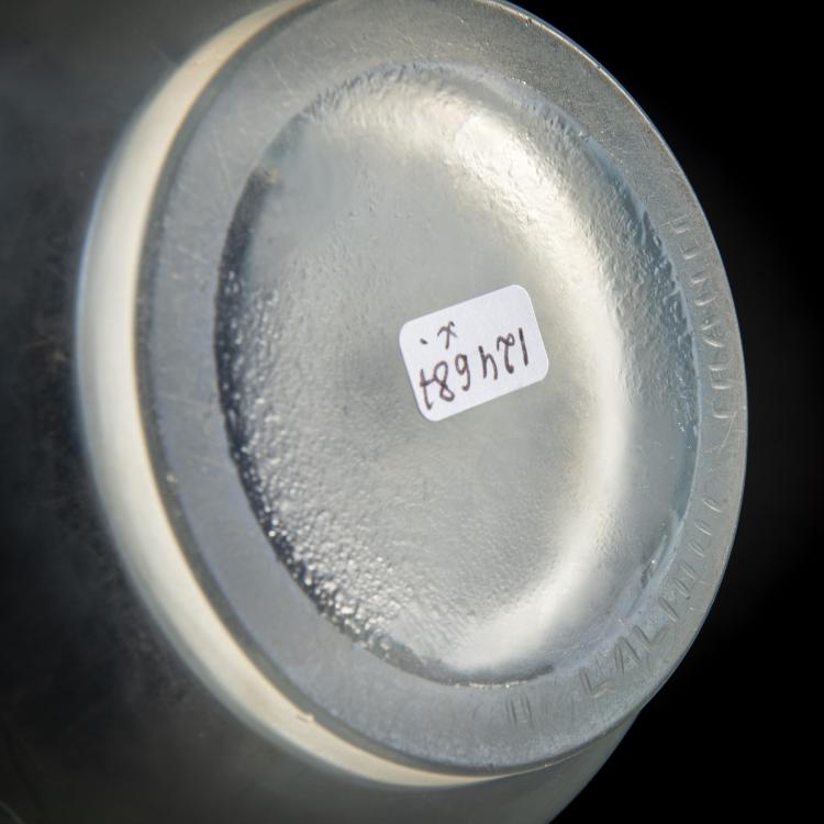 Bild 1 zu Objekt, Vase 'Piriac', 1930, Ren&eacute; Lalique, Lalique, Ren&eacute;, Wingen-sur-Moder, 174A 161