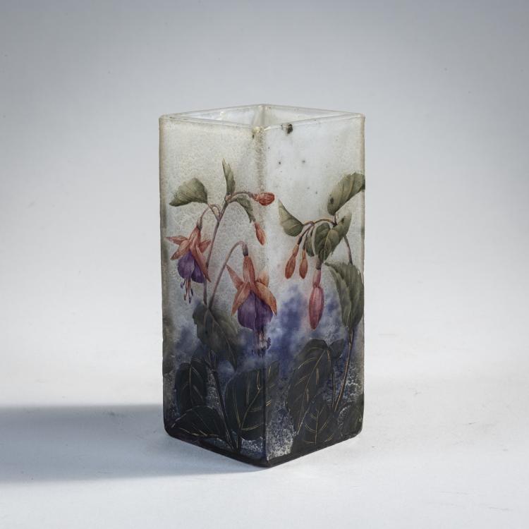 Hauptbild zu Objekt, Vase 'Fuchsias', 1905-10, Daum Fr&egrave;res, Nancy, 174A 45