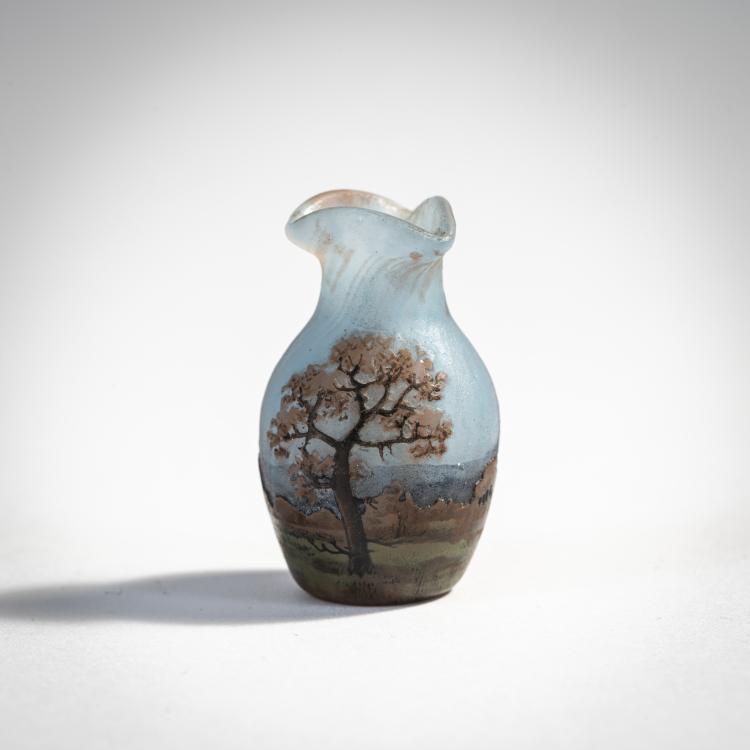 Hauptbild zu Objekt, Miniaturvase 'Paysage en automne', um 1905-10, Daum Fr&egrave;res, Nancy, 174A 48